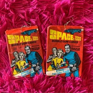 SOLD AT MARKET 🛸HANDMADE Space:1999 card earrings!